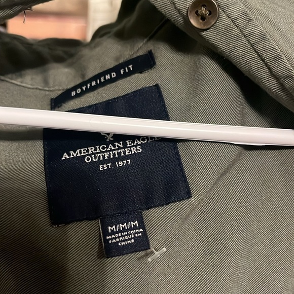 American eagle boyfriend cut button up shirt - Picture 3 of 3